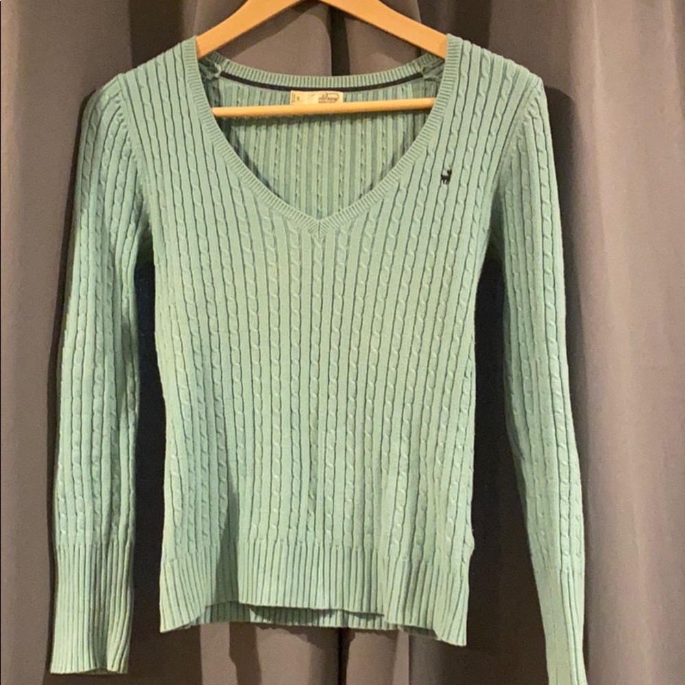 Old Navy Cable Knit Sweater